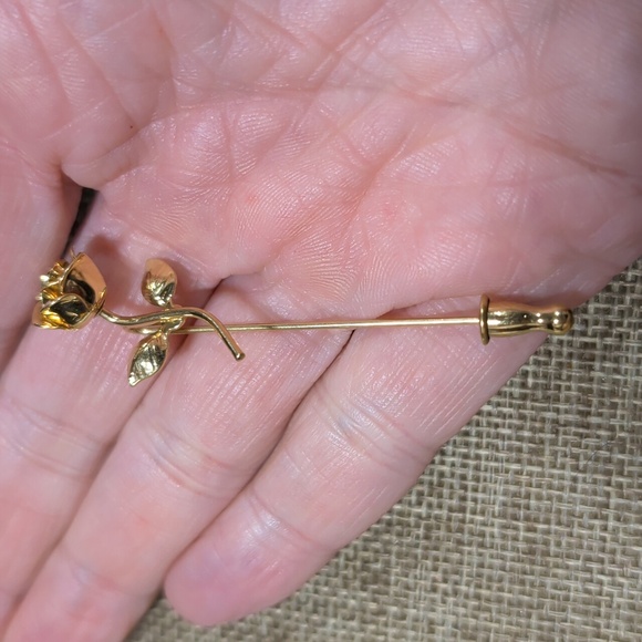 Rose Pin Brooch - Picture 3 of 3